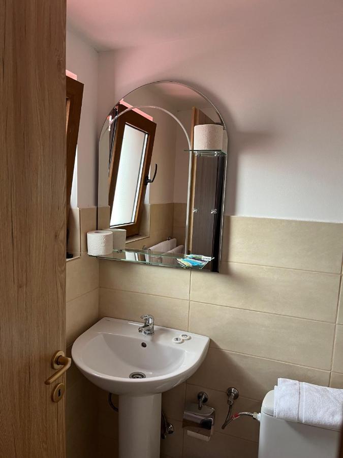 Casa Someseana Guest House Gilgau Екстериор снимка