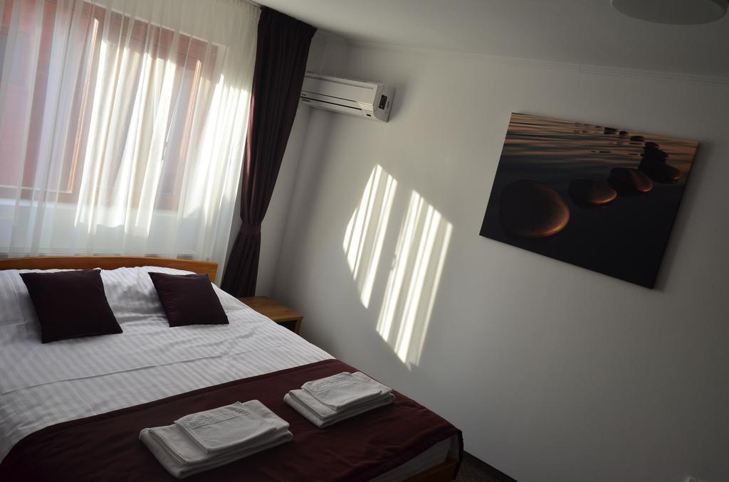 Casa Someseana Guest House Gilgau Екстериор снимка