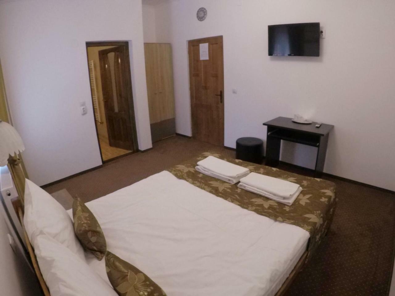Casa Someseana Guest House Gilgau Екстериор снимка