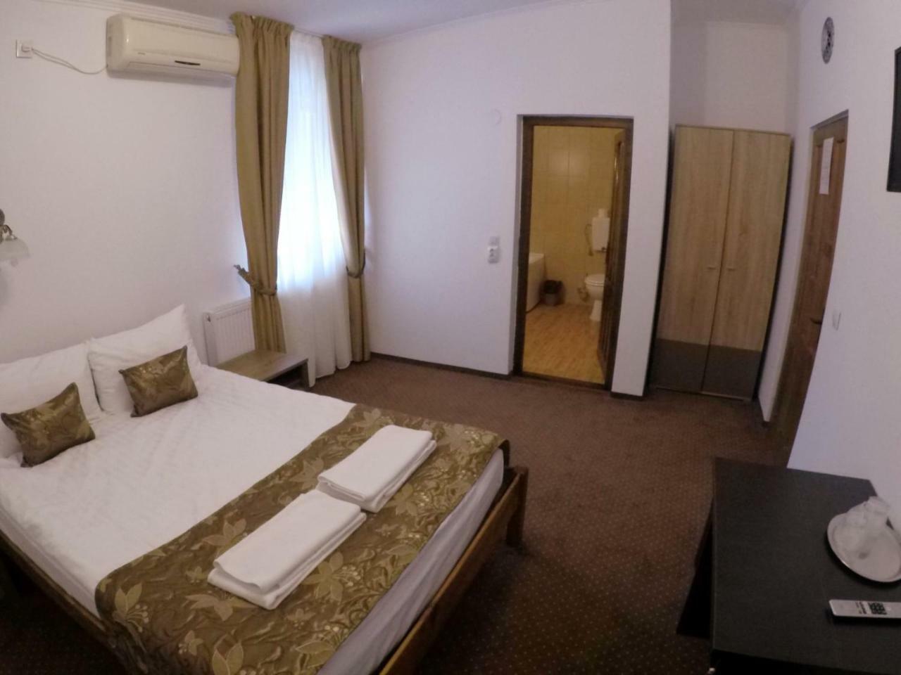 Casa Someseana Guest House Gilgau Екстериор снимка