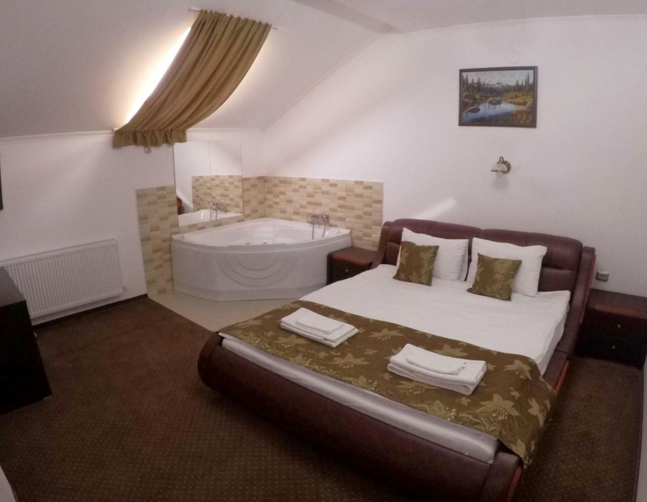 Casa Someseana Guest House Gilgau Екстериор снимка